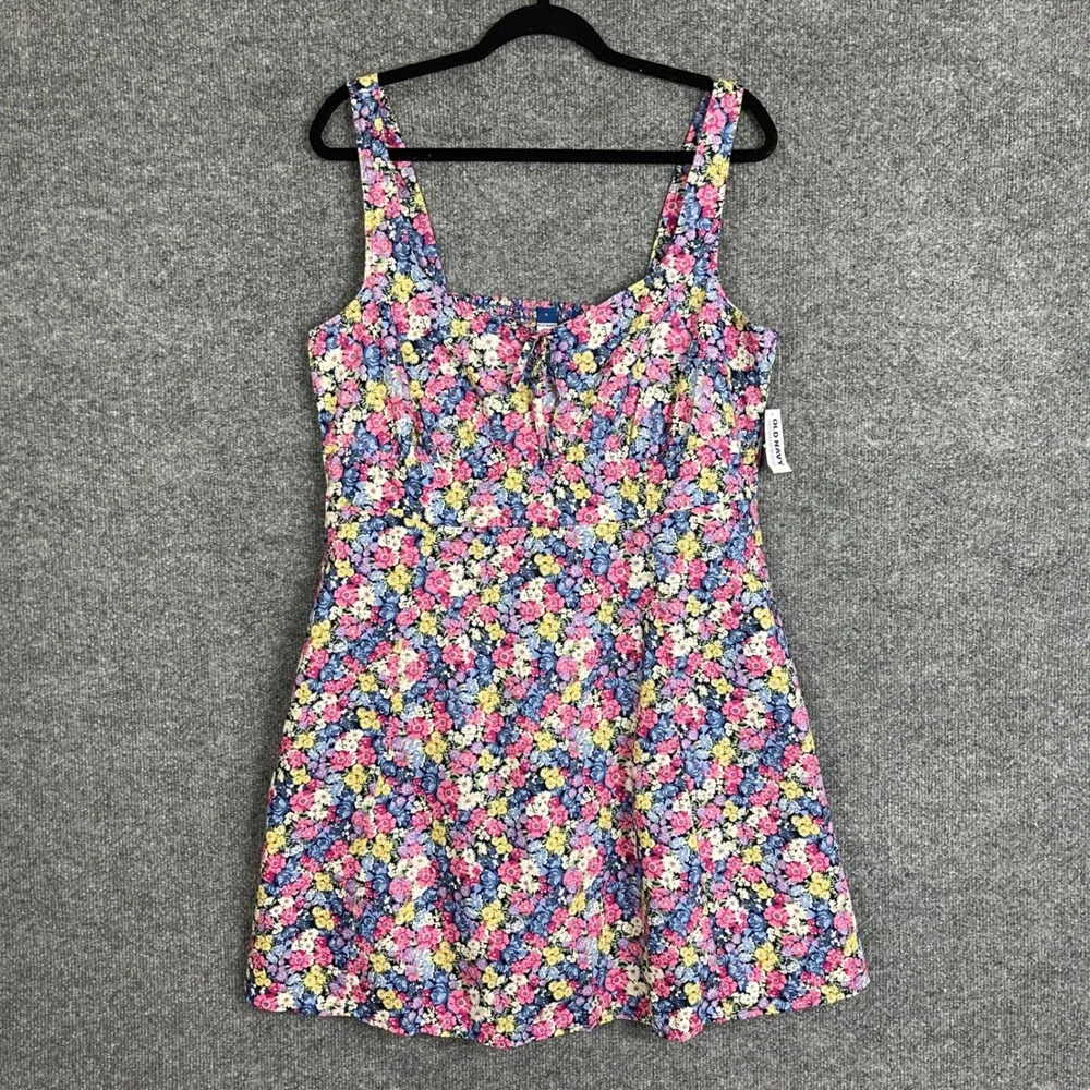 NEW Old Navy Fit & Flare Dress Womens Large Multi Floral Smocked Back Mini